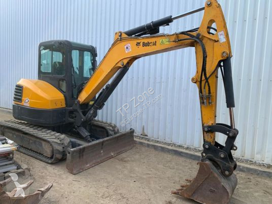 Escavadora Bobcat e50