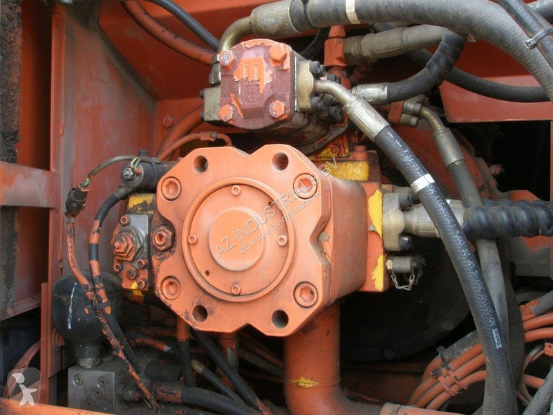Excavator Hyundai ROBEX140W-7A