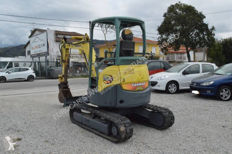Escavadora Yanmar -4