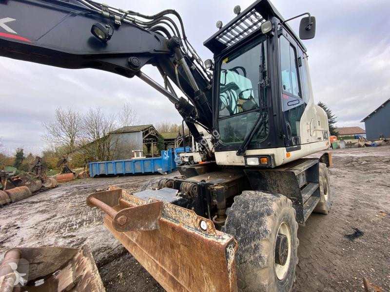Escavadora Hidromek 140W-3B