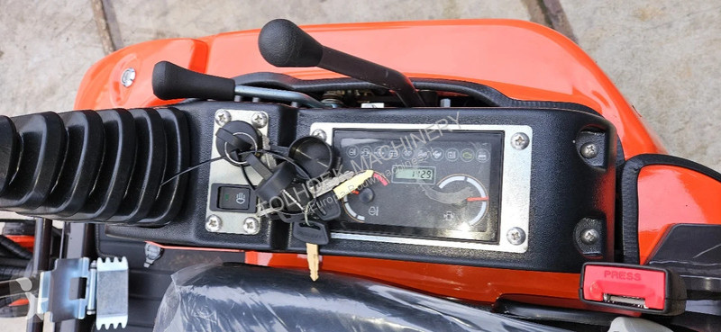 Escavatore Rhinoceros XN18