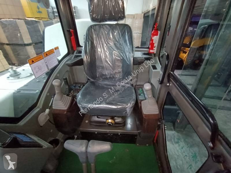 Excavator LTMG   LTE65