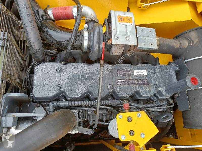 Excavator Komatsu PC210LC-8