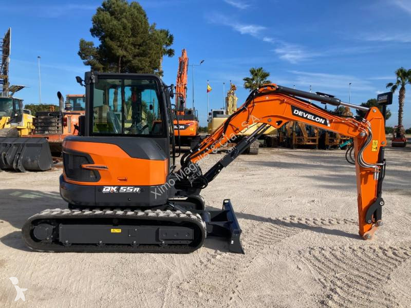 Escavadora Doosan DX55R-7