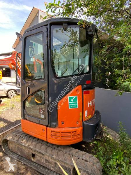 Escavadora Hitachi