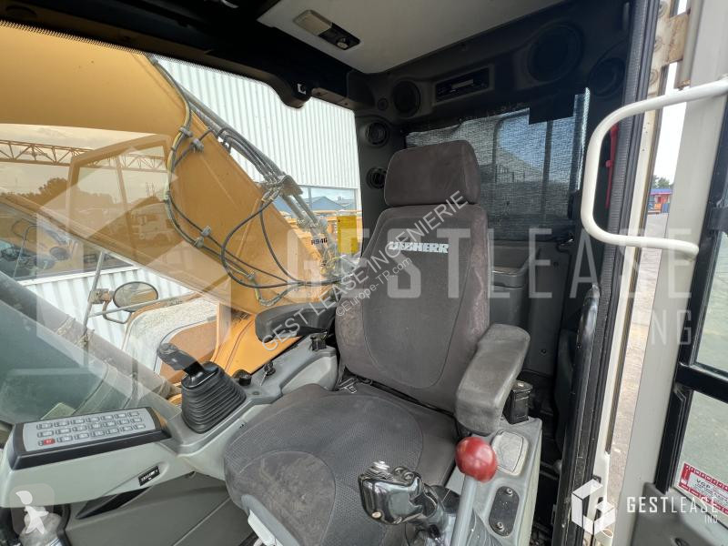 Escavadora Liebherr LC