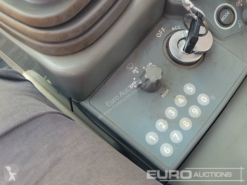 Escavatore Hitachi -5B