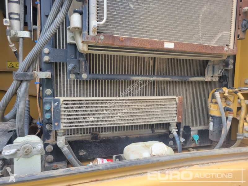 Excavator Caterpillar