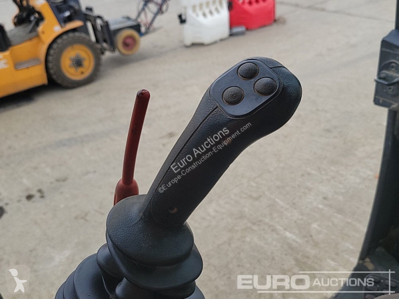 Excavadora Hitachi -6