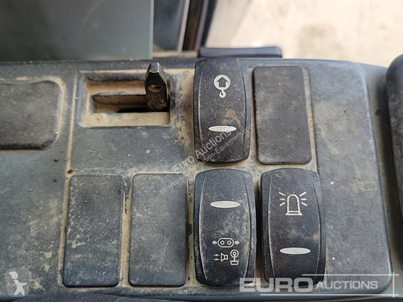 جرافة Doosan -5