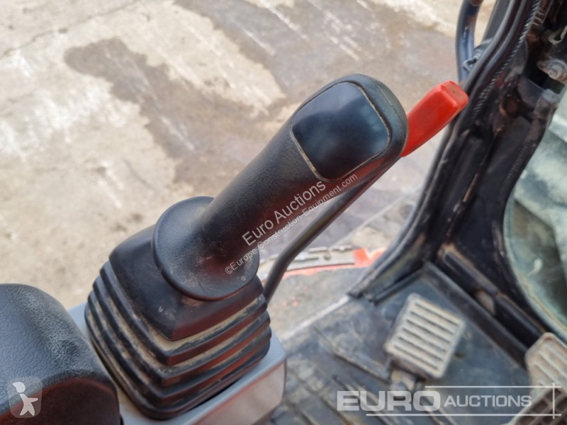 جرافة Kubota U48-4