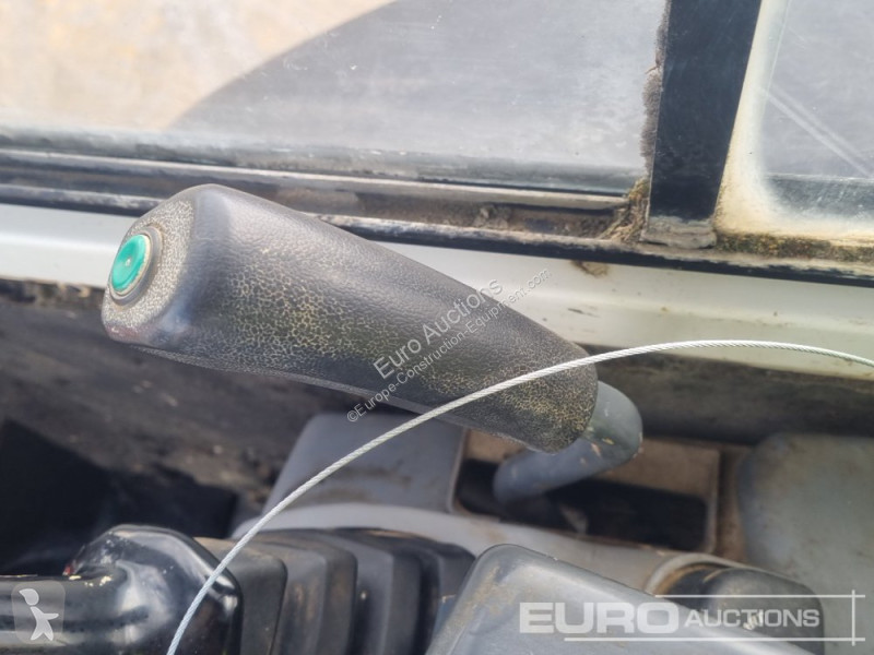 Lopatový nakládač Kubota KX71-3
