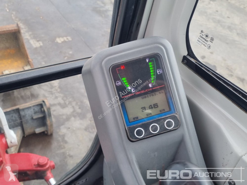 Graafmachine Takeuchi TB216