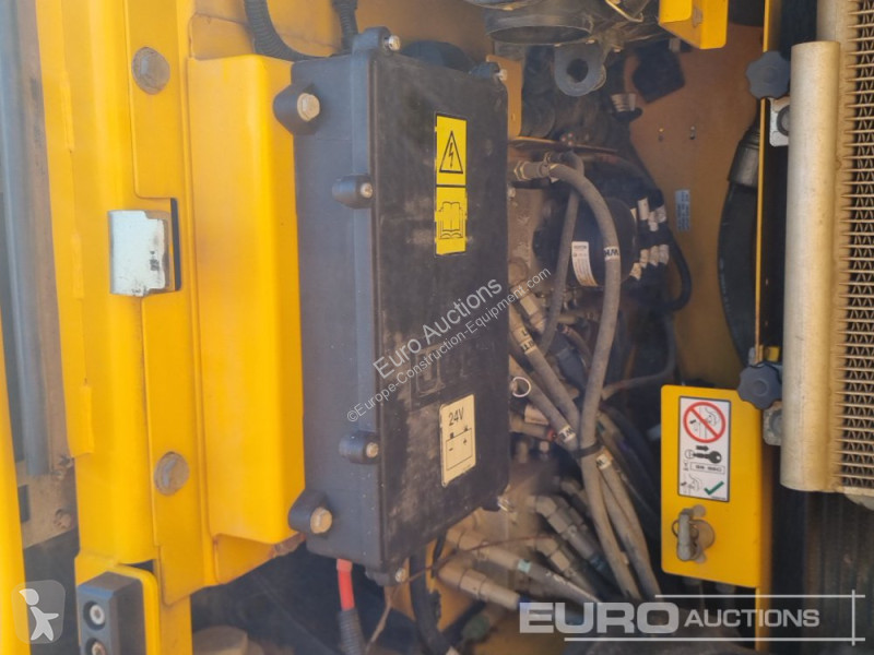 جرافة JCB 140XL