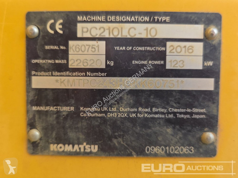 Excavadora Komatsu 10