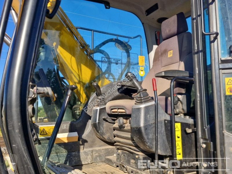 جرافة JCB
