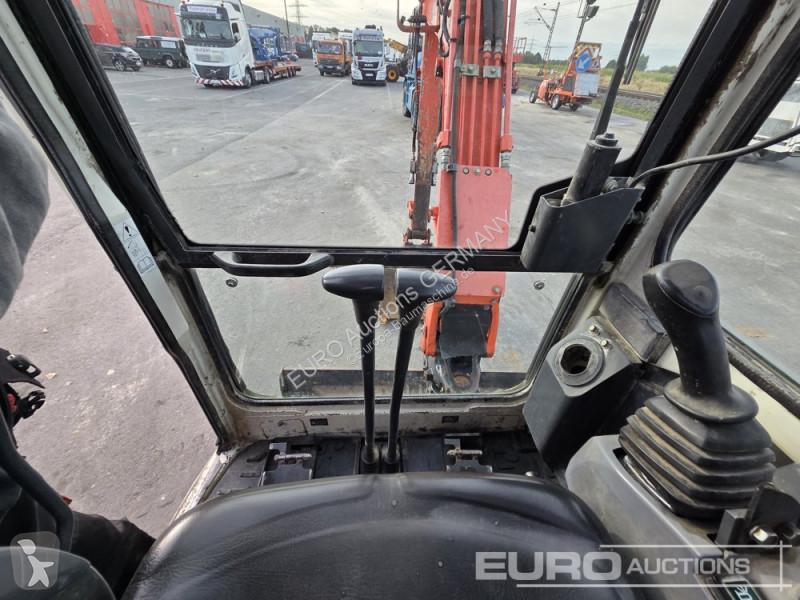 Багер Kubota U25-3EU