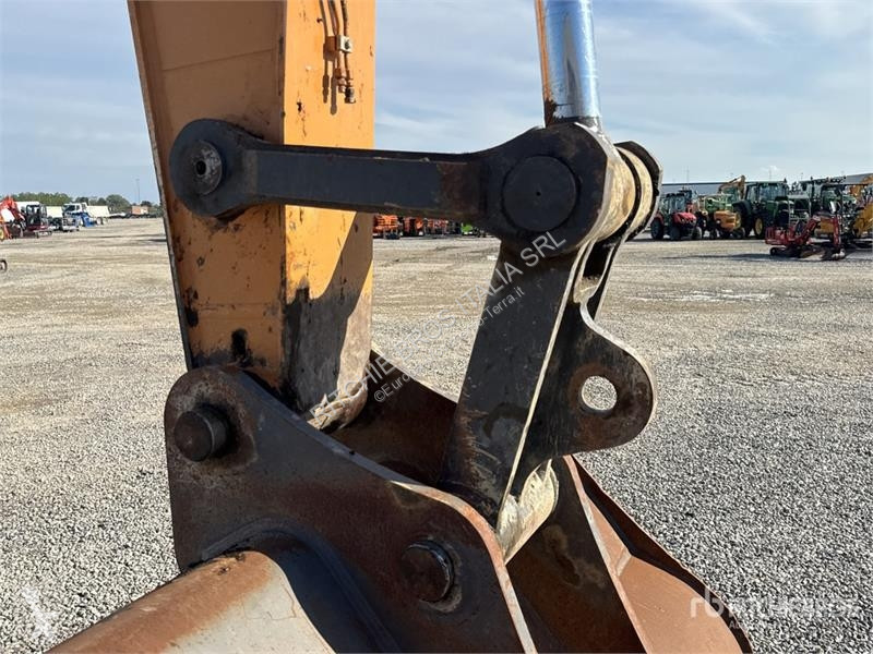 Skovel Case CX300D Tracked Excavator