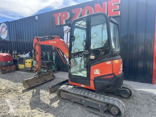 Graafmachine Kubota u27-4 cabine à 23500€ ht