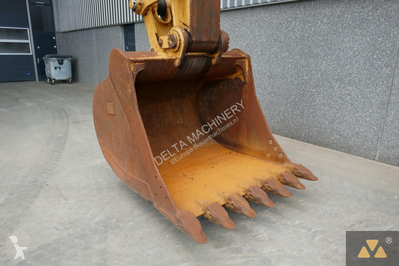 Graafmachine Caterpillar 336FL