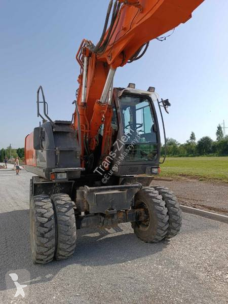 Escavadora Hitachi