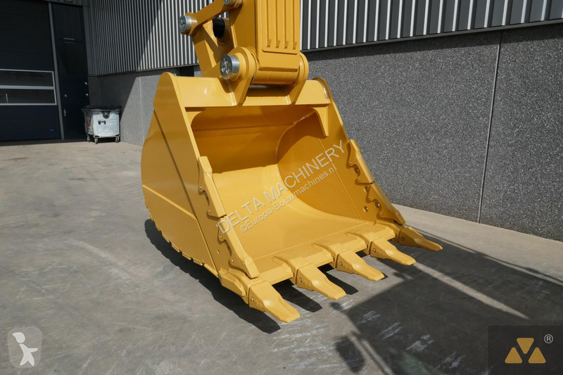 Excavadora Caterpillar 352