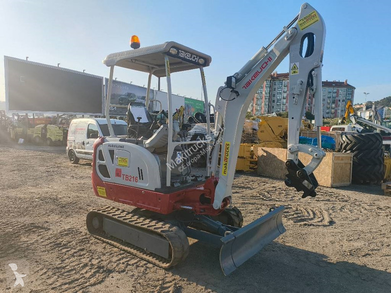 Rýpadlo Takeuchi TB 216