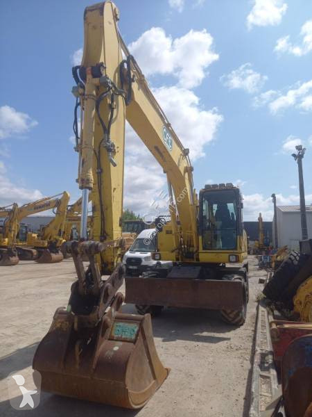 جرافة Komatsu