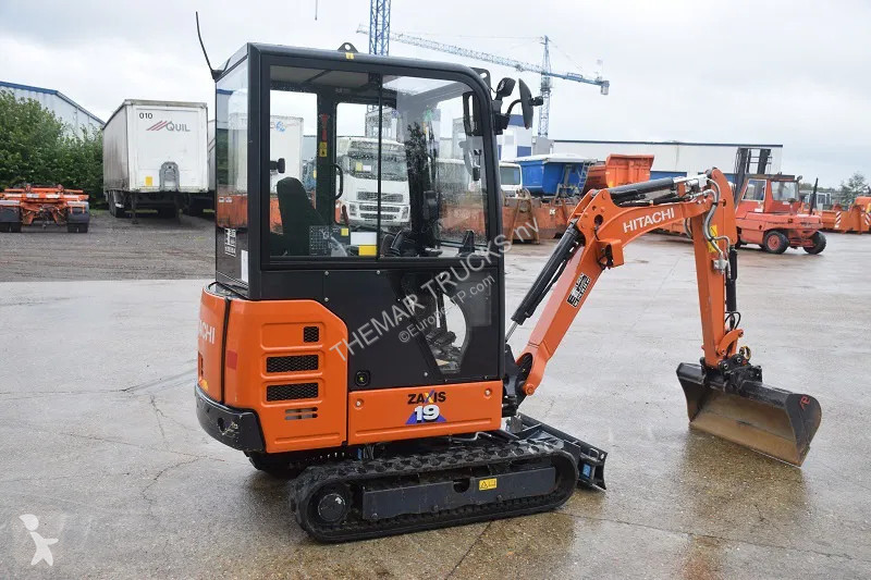 Excavator Hitachi ZX19.6 CR
