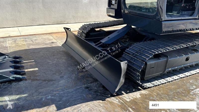 Escavatore Hitachi ZX85US-3