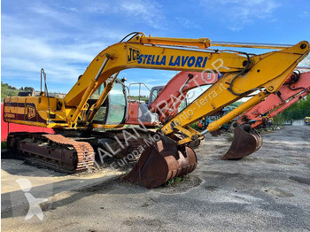 Escavatore JCB