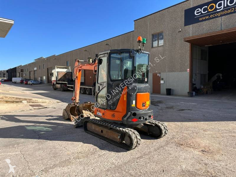 Escavadora Hitachi ZX33U-6 CLR