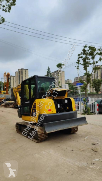 Escavadora Komatsu PC 56-7