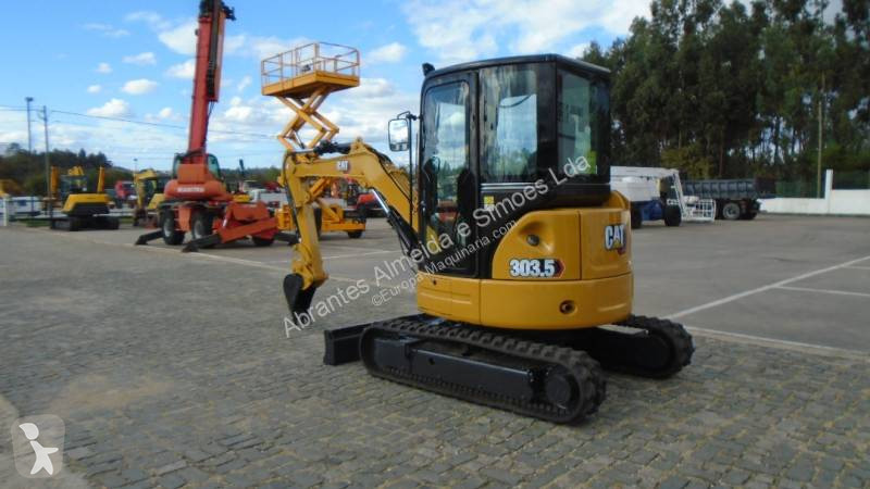 Escavadora Caterpillar