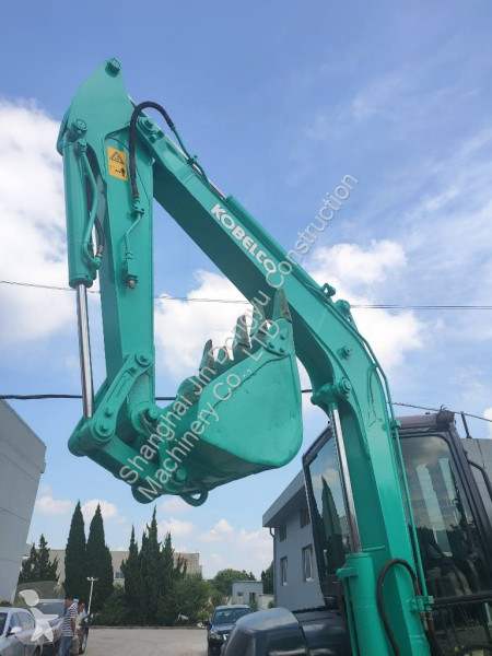 Escavadora Kobelco 35