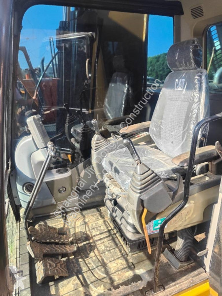 Escavatore Caterpillar