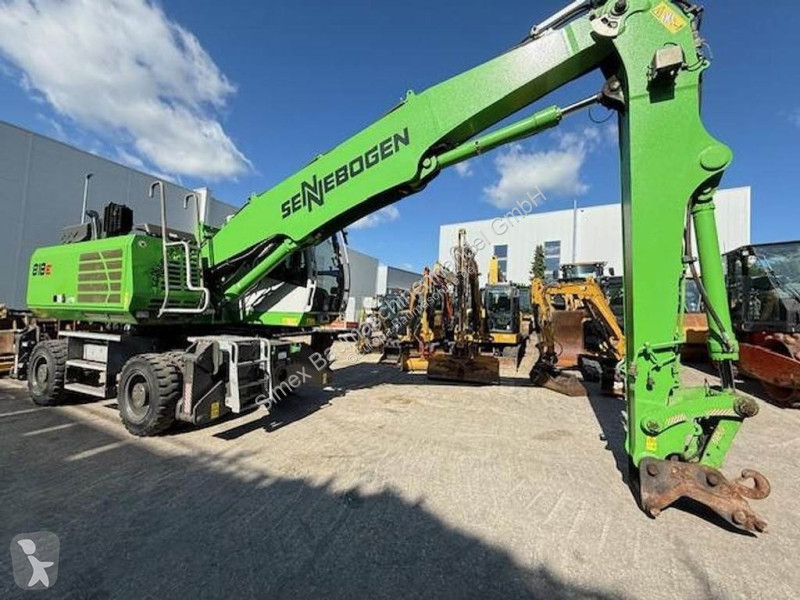 Escavadora Sennebogen 818 E