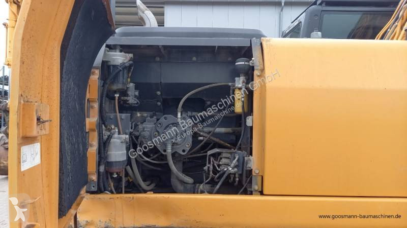 جرافة Case CX210B