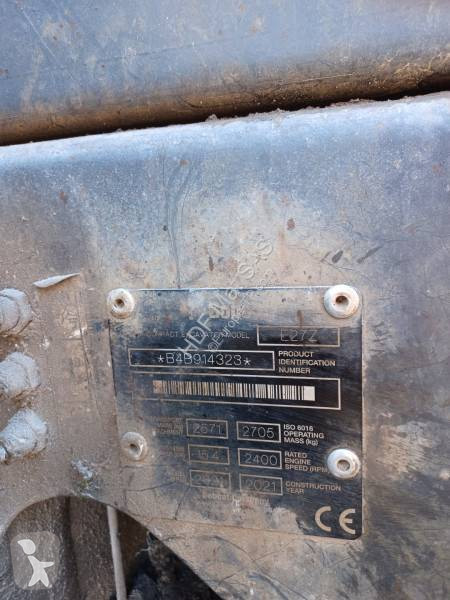 جرافة Bobcat E27Z