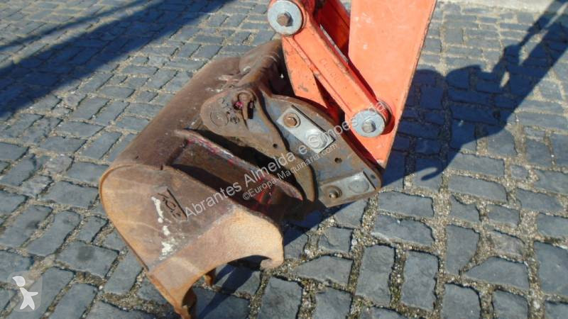 Excavadora Kubota U27-4