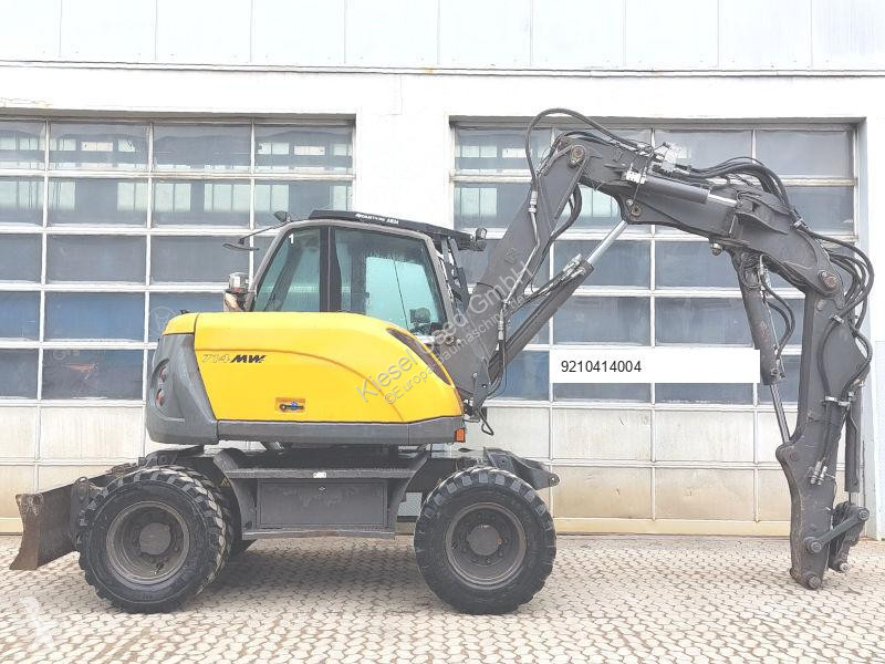 Excavator Mecalac