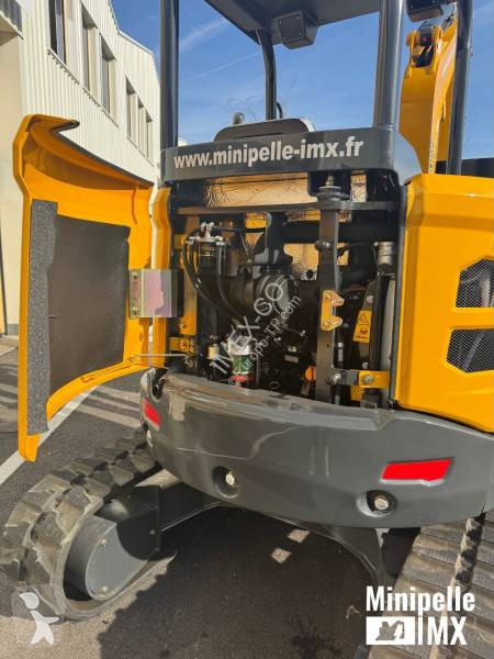 Escavadora IMX 2T7