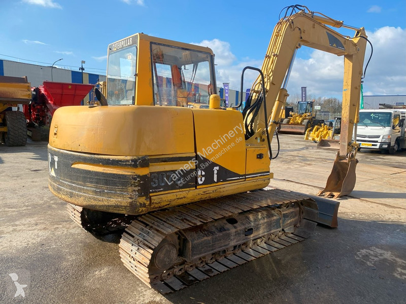 Excavadora Caterpillar NVT