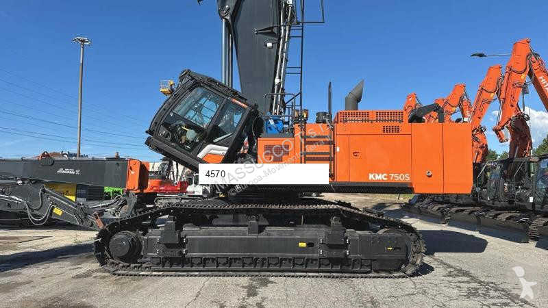Escavatore Hitachi KMC750S-7