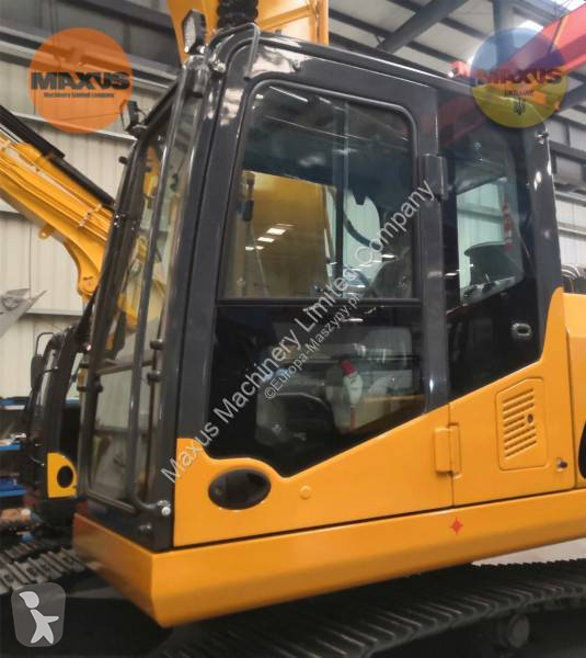 Excavator Maxus Maxus Crawler excavator model M...