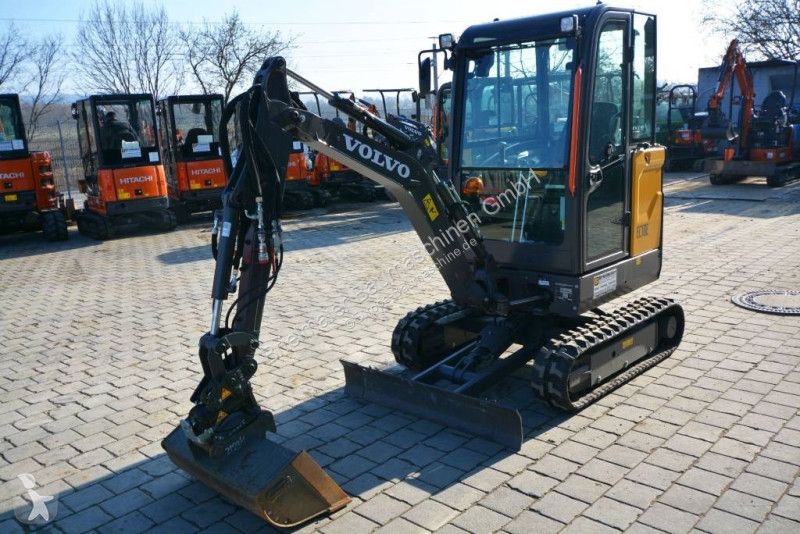 Escavadora Volvo EC 18 E