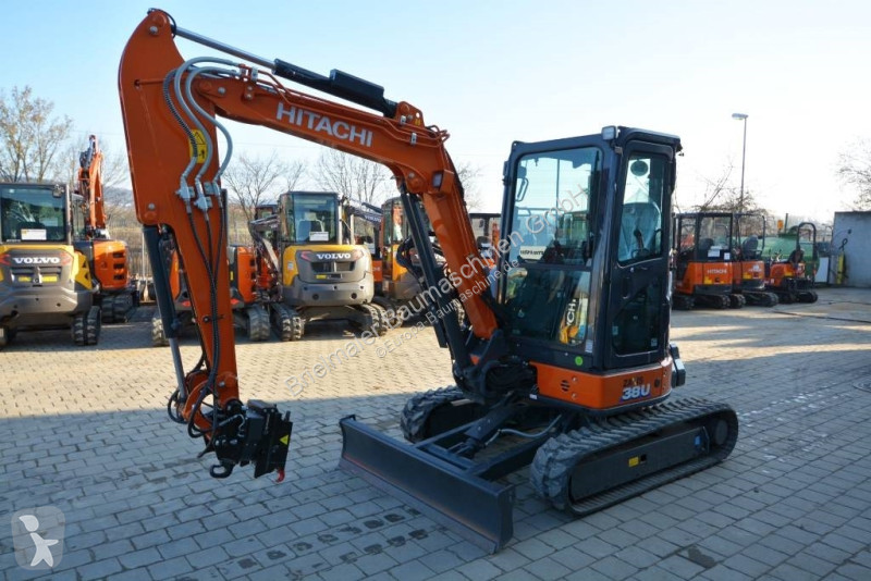 Escavatore Hitachi ZX 38 U-6