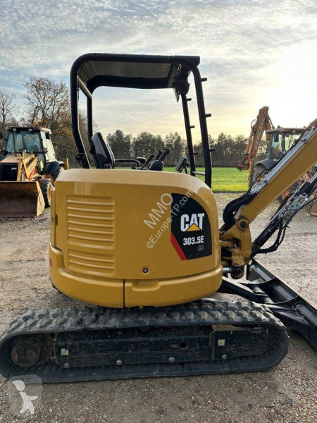 Excavadora Caterpillar 3035