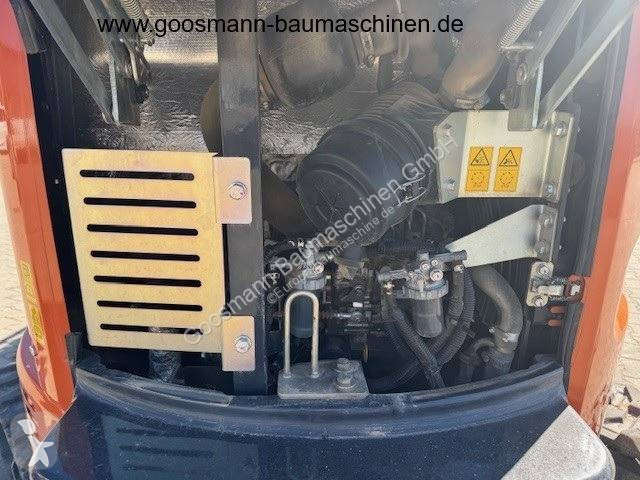 Escavatore Hitachi ZX 26 U