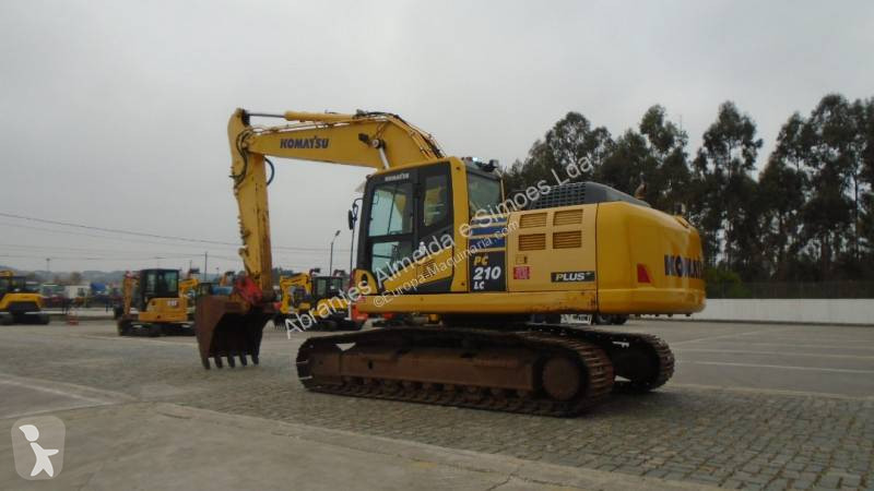 Escavadora Komatsu 210 LC 10